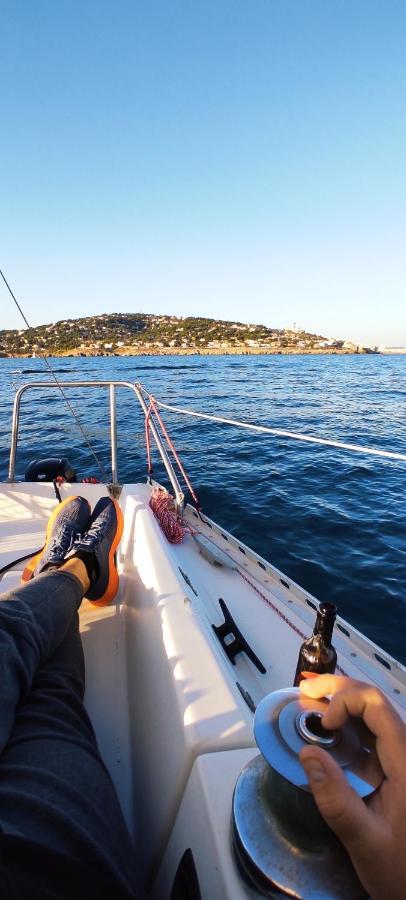 Le Nid Marin,Un Voilier Pour Deux Sete Vieux Port * Sete