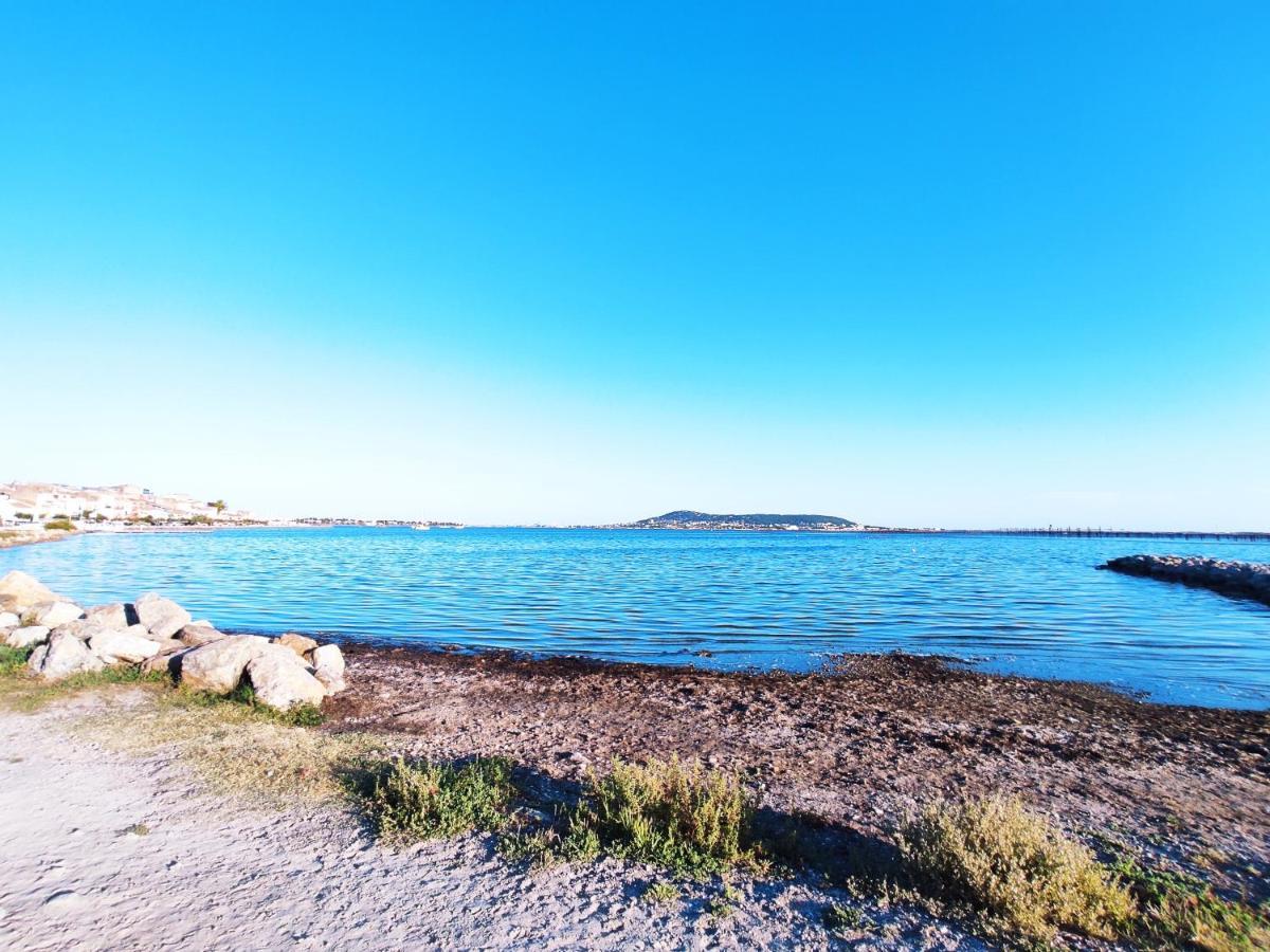 Le Nid Marin,Un Voilier Pour Deux Sete Vieux Port Sete
